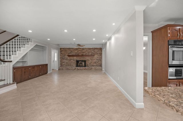 198 Grandview Avenue, Valparaiso, FL 32580