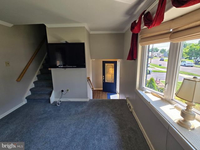 425 SILVER AVE, Southampton, PA 18966