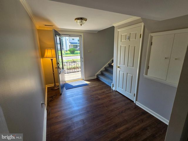 425 SILVER AVE, Southampton, PA 18966