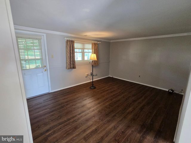 425 SILVER AVE, Southampton, PA 18966