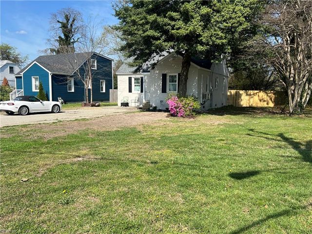 2 Monroe DR, Hampton, VA 23669