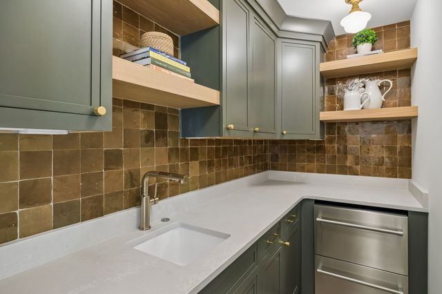 1901 Harpeth River Dr, Brentwood, TN 37027
