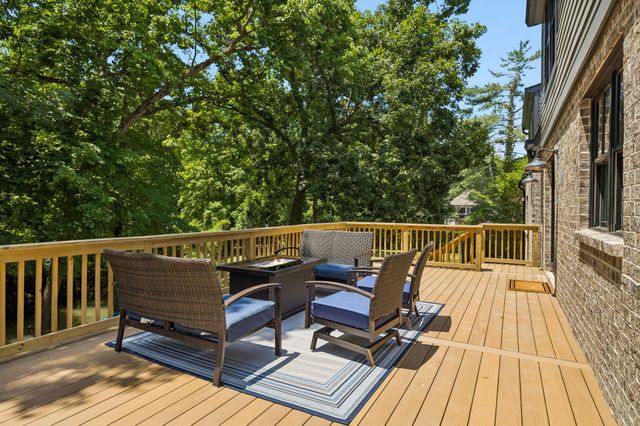 1901 Harpeth River Dr, Brentwood, TN 37027