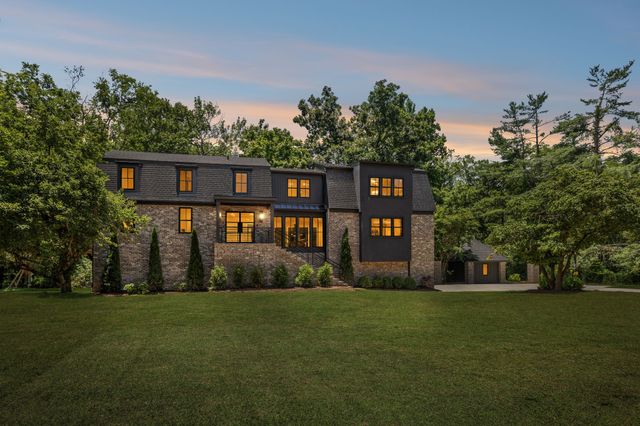 1901 Harpeth River Dr, Brentwood, TN 37027