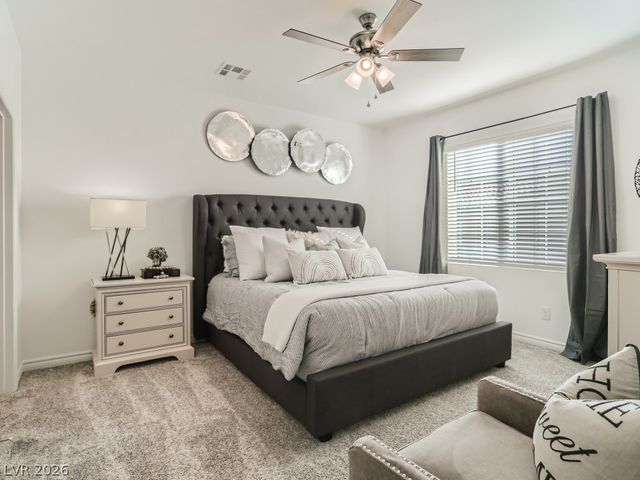 25 Barbara Lane 54, Las Vegas, NV 89183