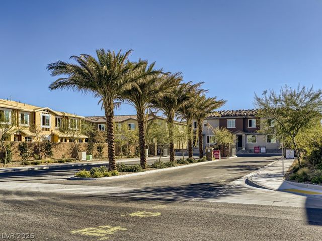 25 Barbara Lane 54, Las Vegas, NV 89183