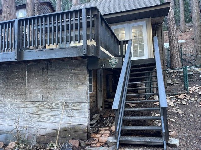 651 Community Drive, Lake Arrowhead, CA 92352