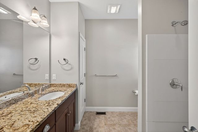 107 Boatwrights Loop, Plymouth, MA 02360