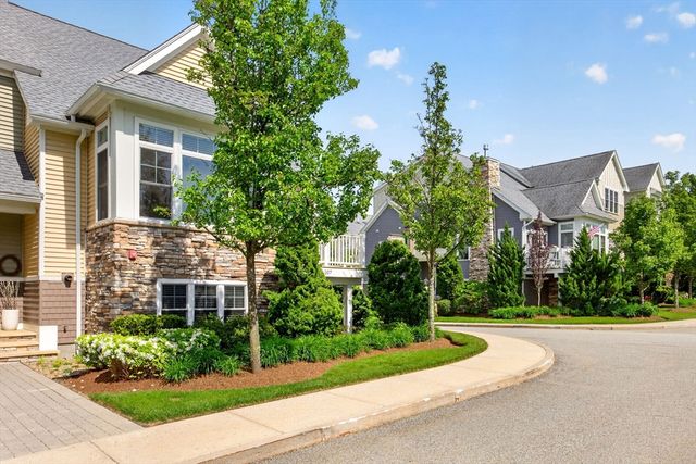 107 Boatwrights Loop, Plymouth, MA 02360