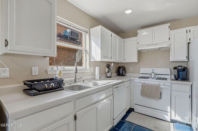 12604 CRYSTAL RIDGE Street, El Paso, TX 79938