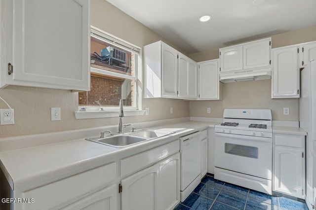 12604 CRYSTAL RIDGE Street, El Paso, TX 79938