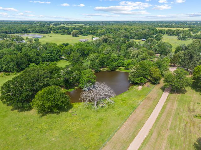1648 Vz County Road 3211, Wills Point, TX 75169