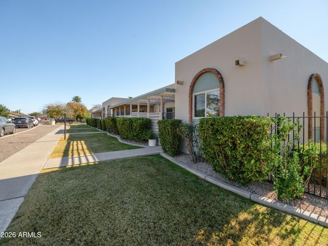8145 N CENTRAL Avenue 17, Phoenix, AZ 85020
