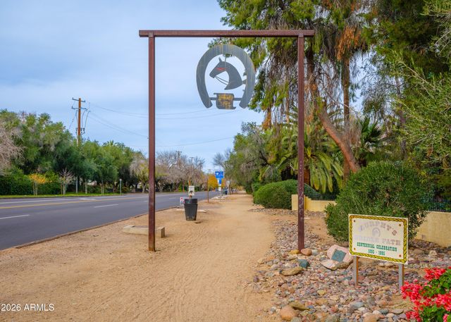 8145 N CENTRAL Avenue 17, Phoenix, AZ 85020