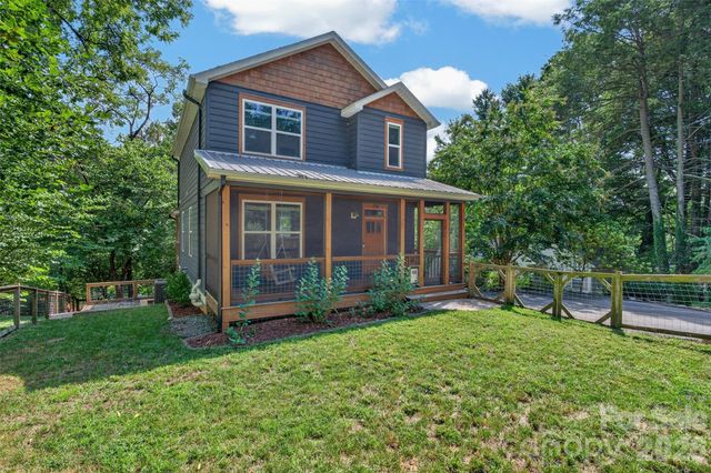 134 Shelburne Road, Asheville, NC 28806