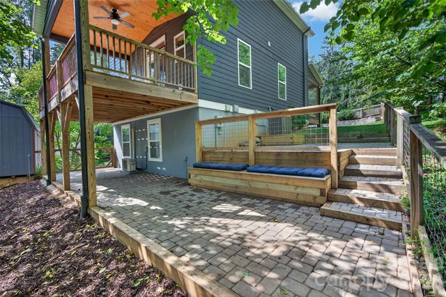 134 Shelburne Road, Asheville, NC 28806
