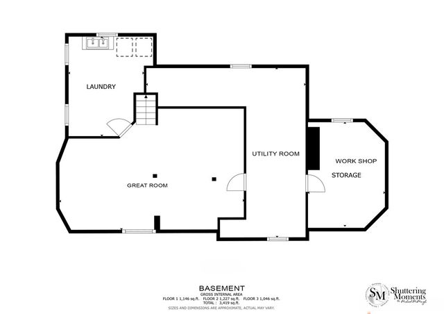 33 Sefton Drive, Cranston, RI 02905