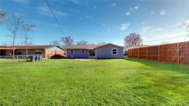 5648 De Cory Road, Fort Worth, TX 76134