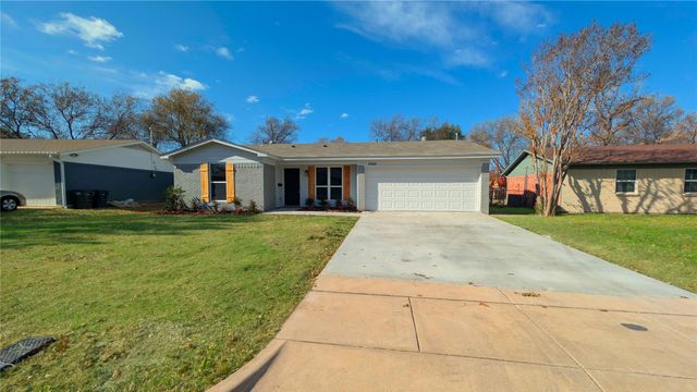 5648 De Cory Road, Fort Worth, TX 76134