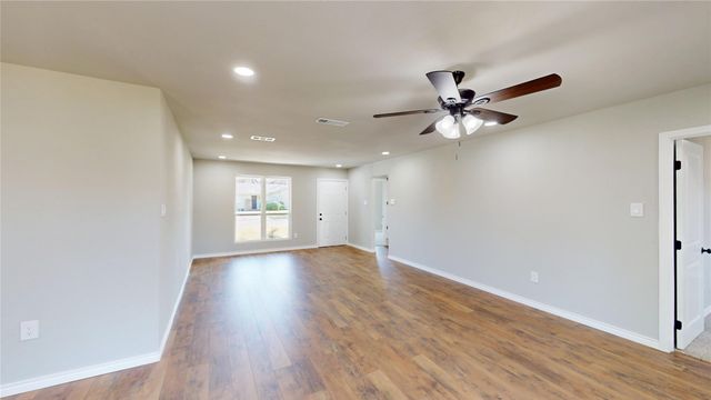 5648 De Cory Road, Fort Worth, TX 76134