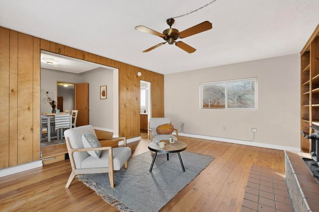 4217 Mackland Avenue NE, Albuquerque, NM 87110