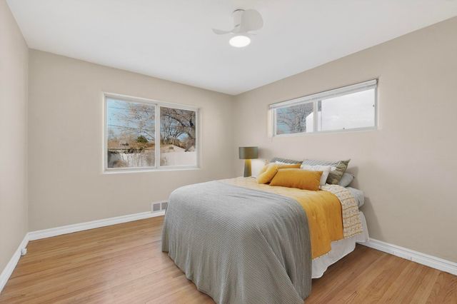 4217 Mackland Avenue NE, Albuquerque, NM 87110