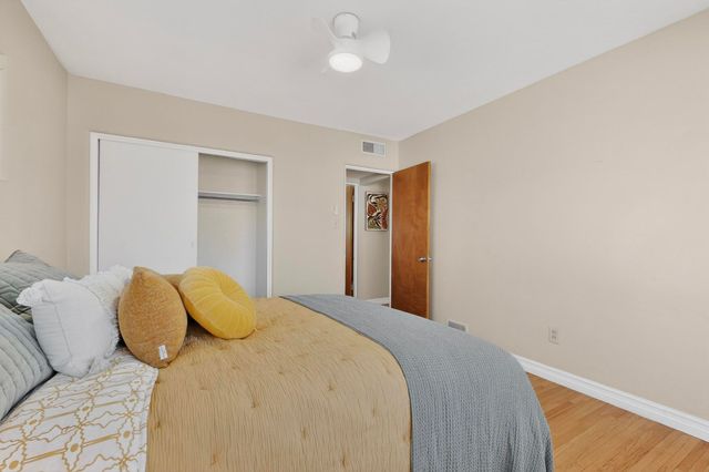 4217 Mackland Avenue NE, Albuquerque, NM 87110