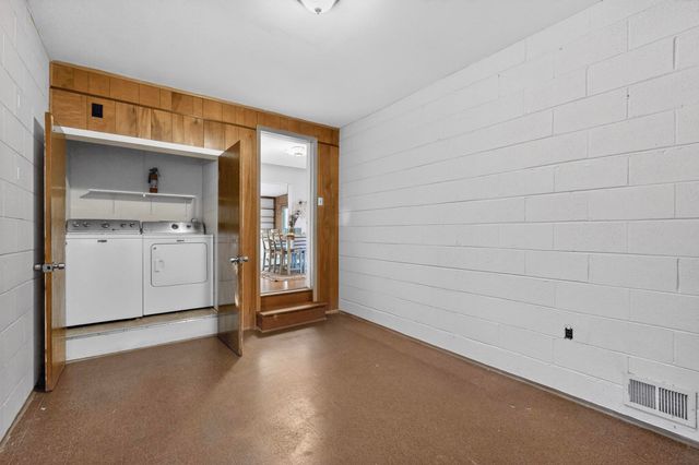 4217 Mackland Avenue NE, Albuquerque, NM 87110