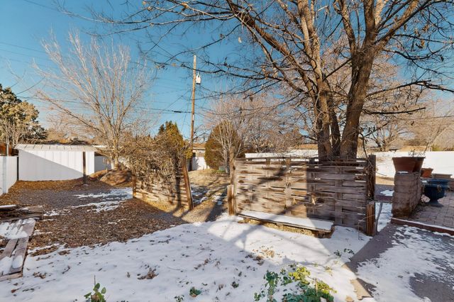 4217 Mackland Avenue NE, Albuquerque, NM 87110