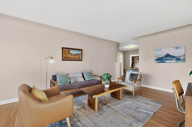 4217 Mackland Avenue NE, Albuquerque, NM 87110