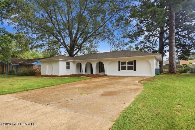 232 Trojan Drive, Pearl, MS 39208