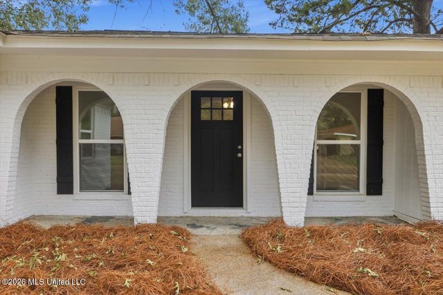 232 Trojan Drive, Pearl, MS 39208