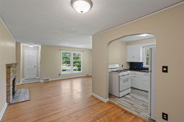 5633 Penn Avenue S, Minneapolis, MN 55419