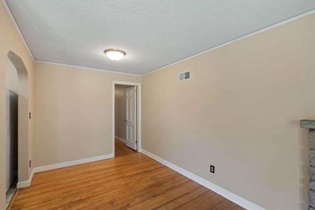 5633 Penn Avenue S, Minneapolis, MN 55419