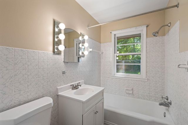 5633 Penn Avenue S, Minneapolis, MN 55419