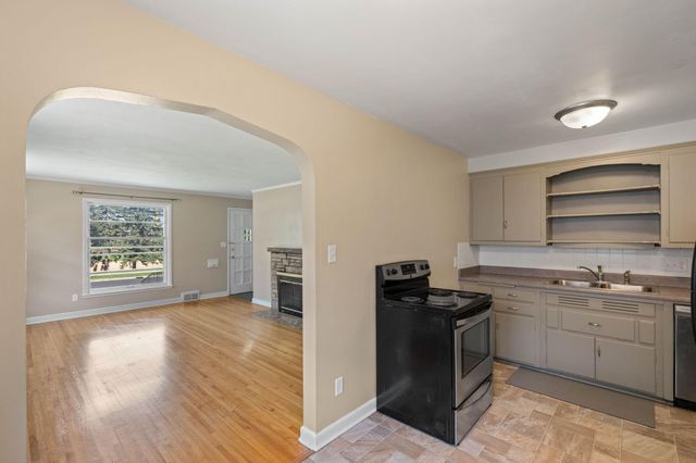 5633 Penn Avenue S, Minneapolis, MN 55419