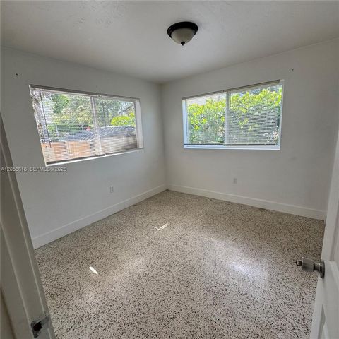 6157 SW 64th St 6157, South Miami, FL 33143