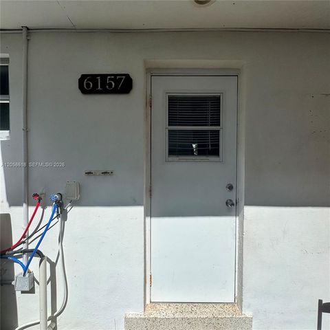 6157 SW 64th St 6157, South Miami, FL 33143