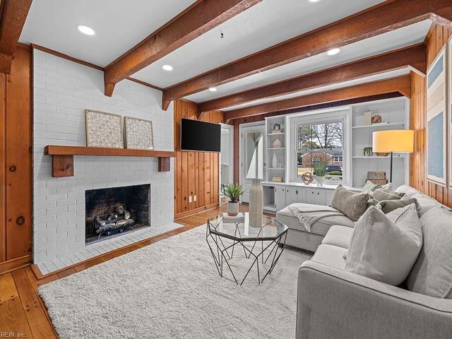 1625 Cutty Sark RD, Virginia Beach, VA 23454