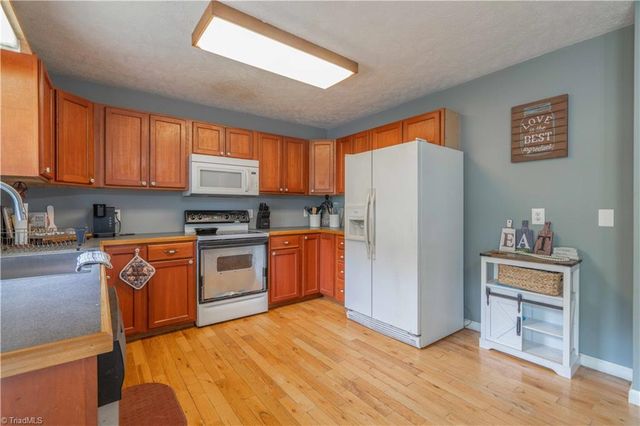 307 Water Trail, Mount Airy, NC 27030
