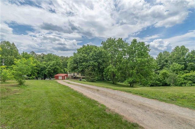 307 Water Trail, Mount Airy, NC 27030