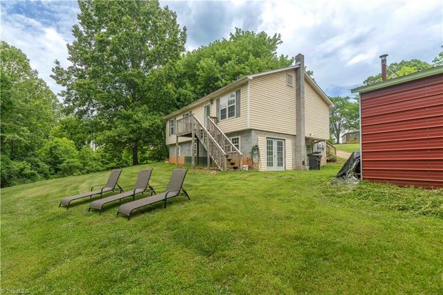 307 Water Trail, Mount Airy, NC 27030