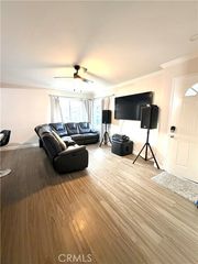 1183 Woodrail Dr, Vista, CA 92083