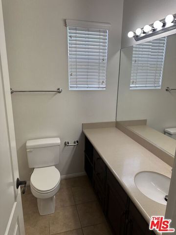 2118 Arnold Way, Fullerton, CA 92833