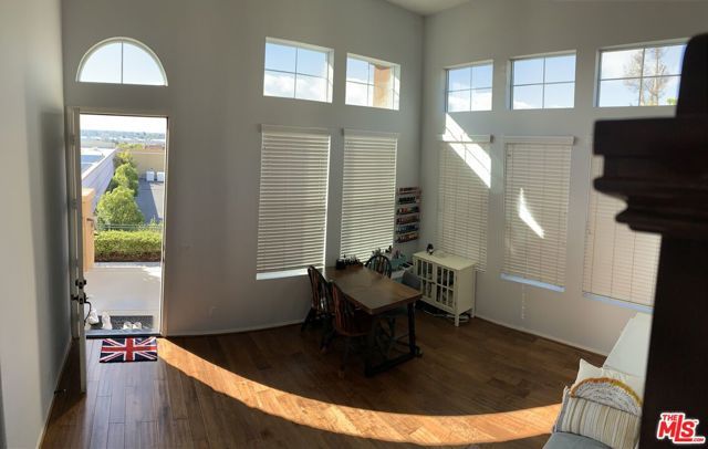 2118 Arnold Way, Fullerton, CA 92833