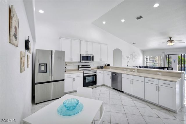 1408 SW 31st TER, Cape Coral, FL 33914