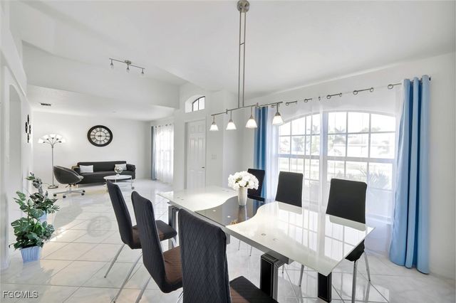 1408 SW 31st TER, Cape Coral, FL 33914