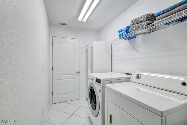 1408 SW 31st TER, Cape Coral, FL 33914