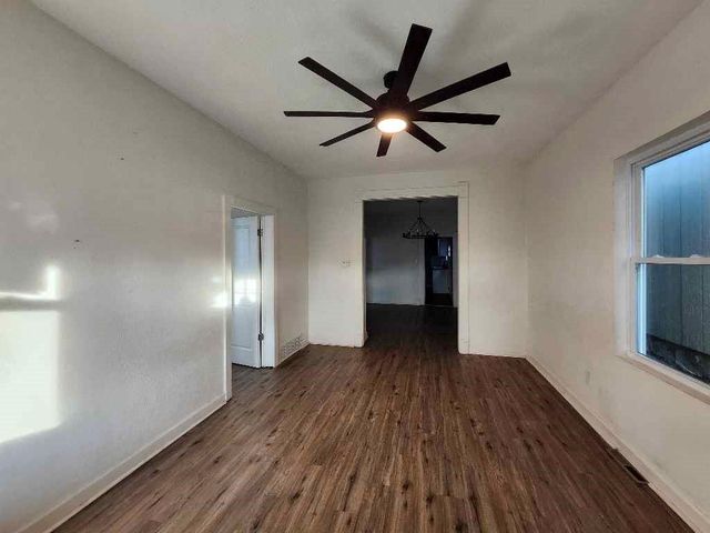 59 S 8th Street, Kansas City, KS 66101