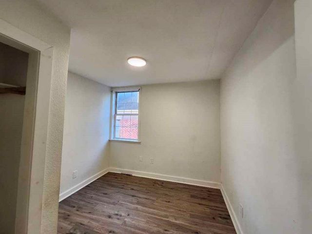 59 S 8th Street, Kansas City, KS 66101